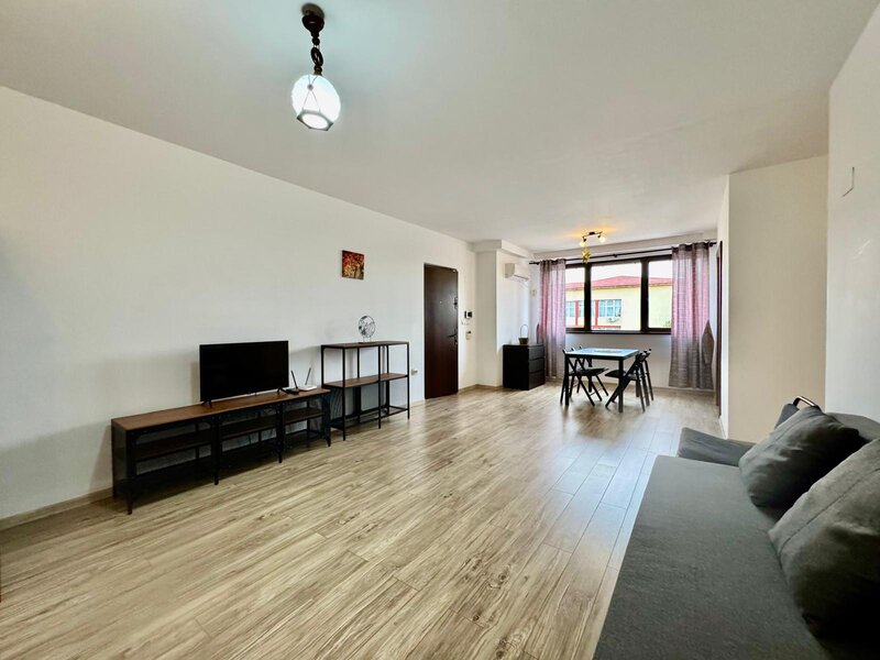 Bucurestii Noi, str. Galiceni, duplex in vila cu 6 camere,