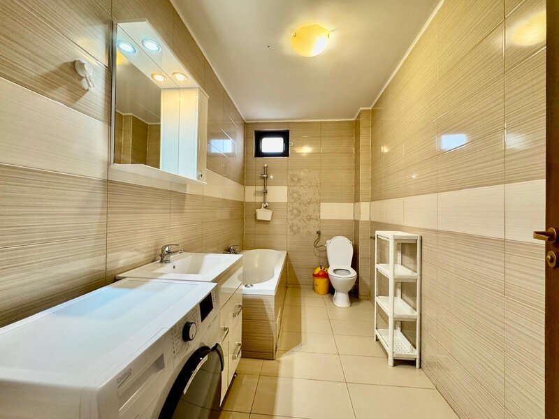 Bucurestii Noi, str. Galiceni, duplex in vila cu 6 camere,